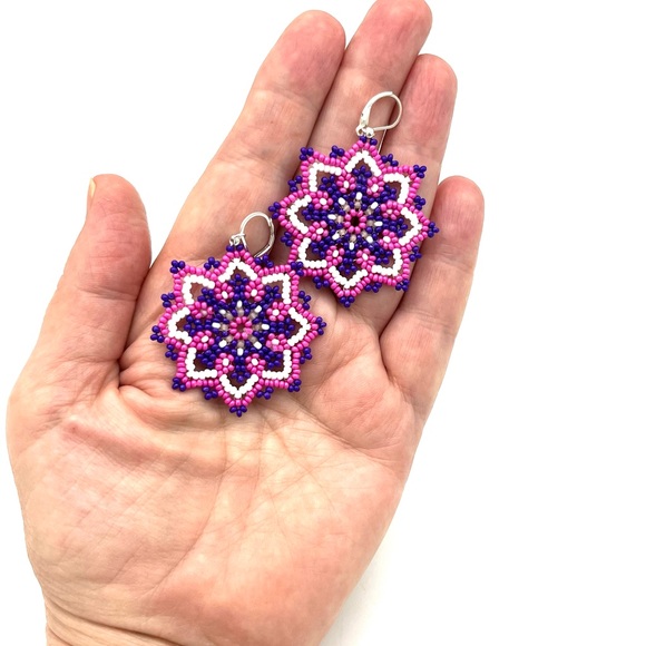 HAND CRAFTED Purple Beaded Flower Chunky Earrings - Picture 7 of 8